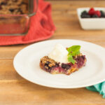 Low carb and paleo Berry Pie Crumble Squares.