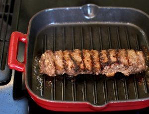 Steak grilling flip