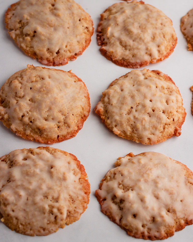 Low Carb Oatmeal Cookies with Icing
