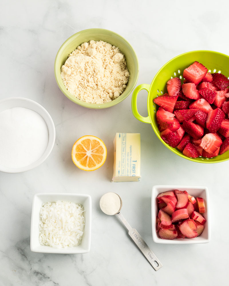 Strawberry rhubarb crisp ingredients.